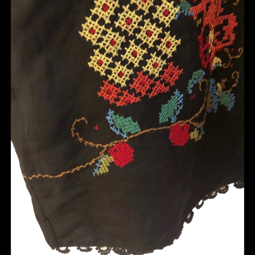 FARM Rio Dress Midi NWT Black Linen XL Cross Stitch Embroidery Puff Sleeve Vee - Picture 12 of 16